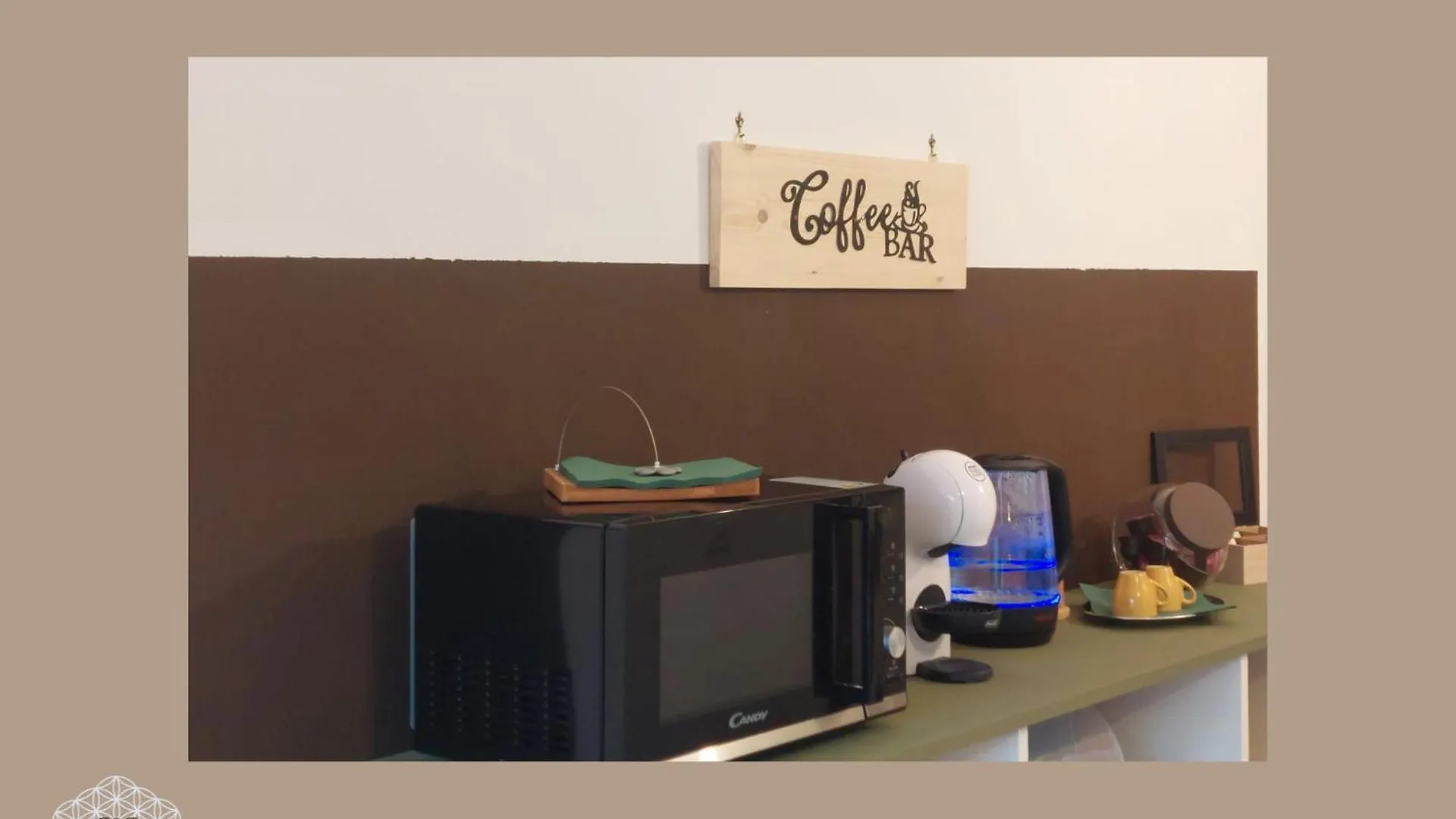 Elmas Room Италия